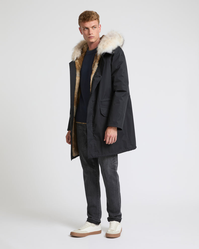 Long iconic parka in technical cotton and fur - black - Yves Salomon