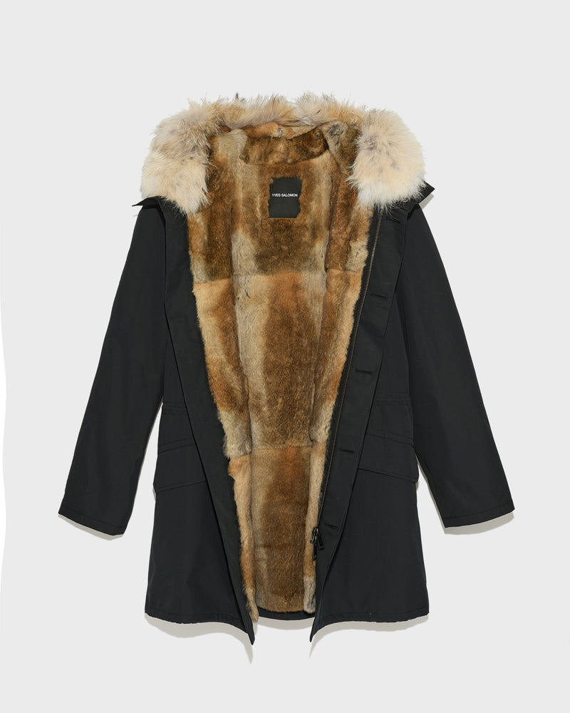 Long iconic parka in technical cotton and fur - black - Yves Salomon