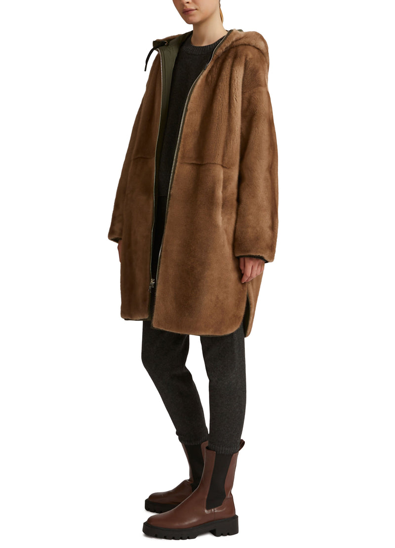 Long reversible coat in mink fur and technical fabric