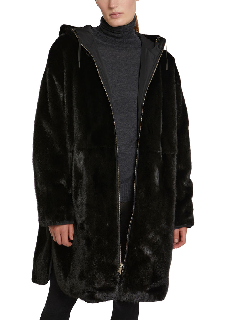 Long reversible coat in mink fur and technical fabric