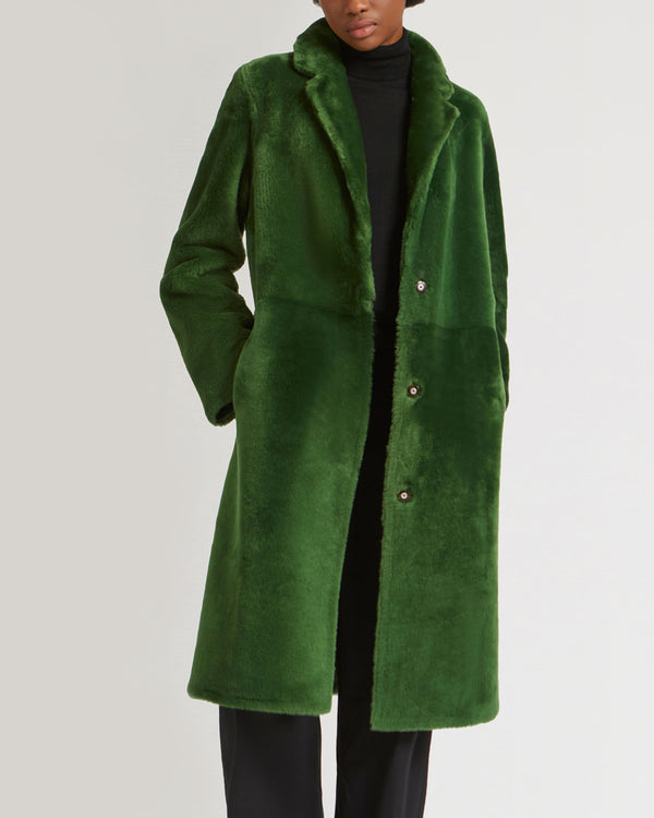 Lambskin coat with tailored collar