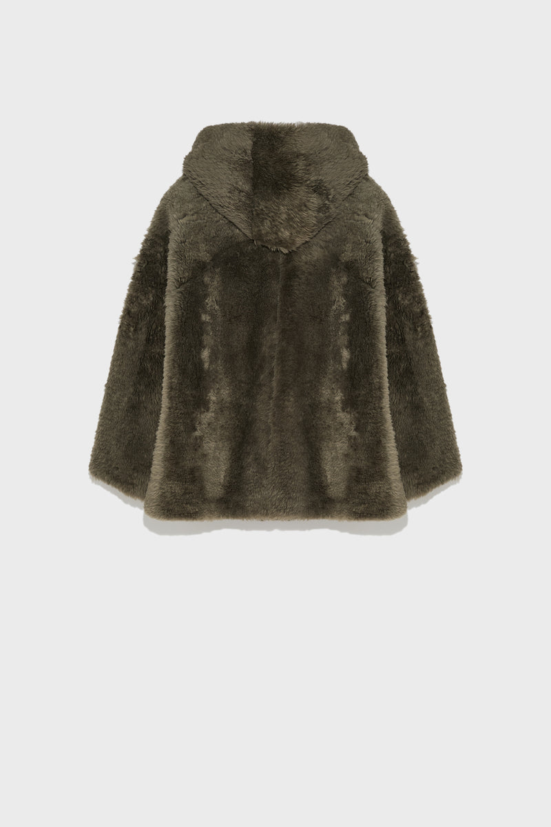 Oversized hooded coat in merino lambskin