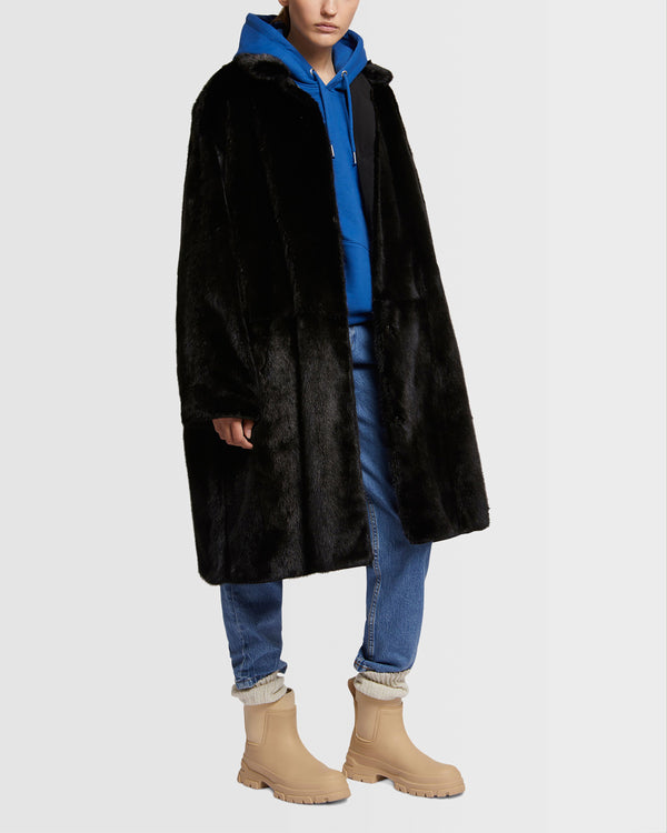 Mink fur and reversible technical fabric shirt collar parka