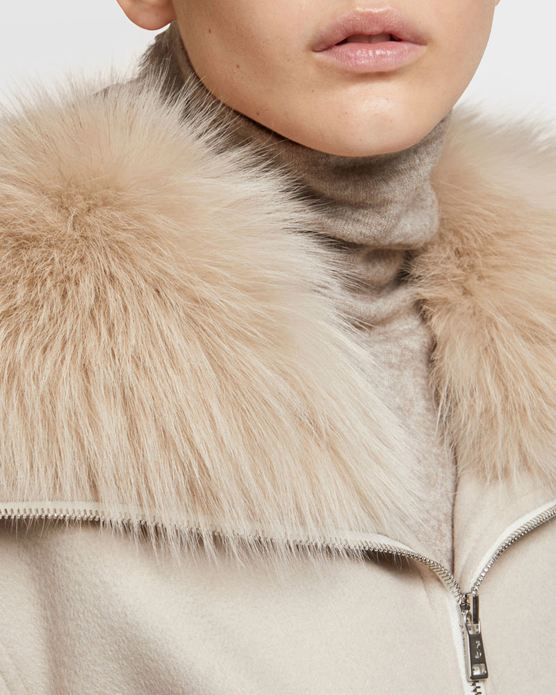 Cashmere woollen fabric jacket with fox fur collar