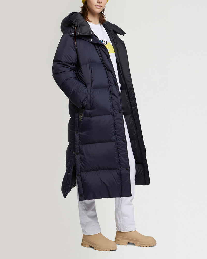 Two-tone reversible 7/8 down jacket