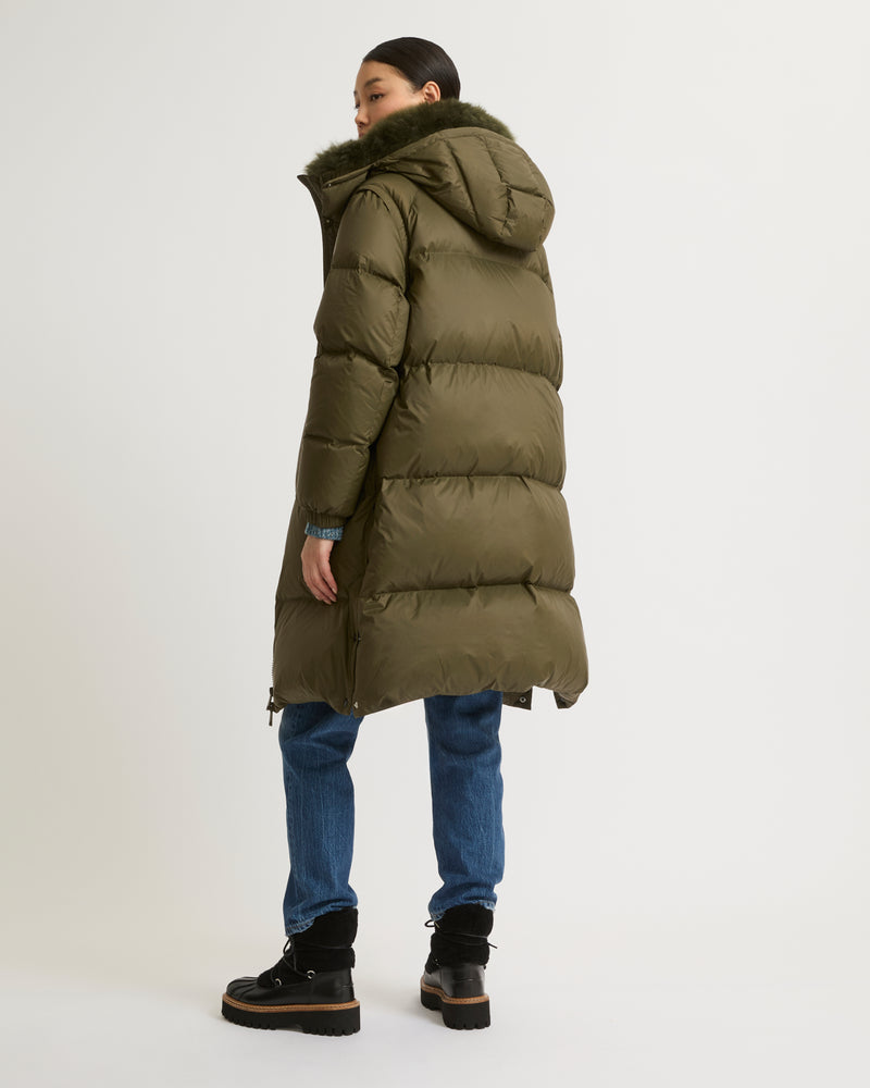 Long down jacket in water-repellent technical fabric with collar trim in fluffy lambswool - khaki green - Yves Salomon