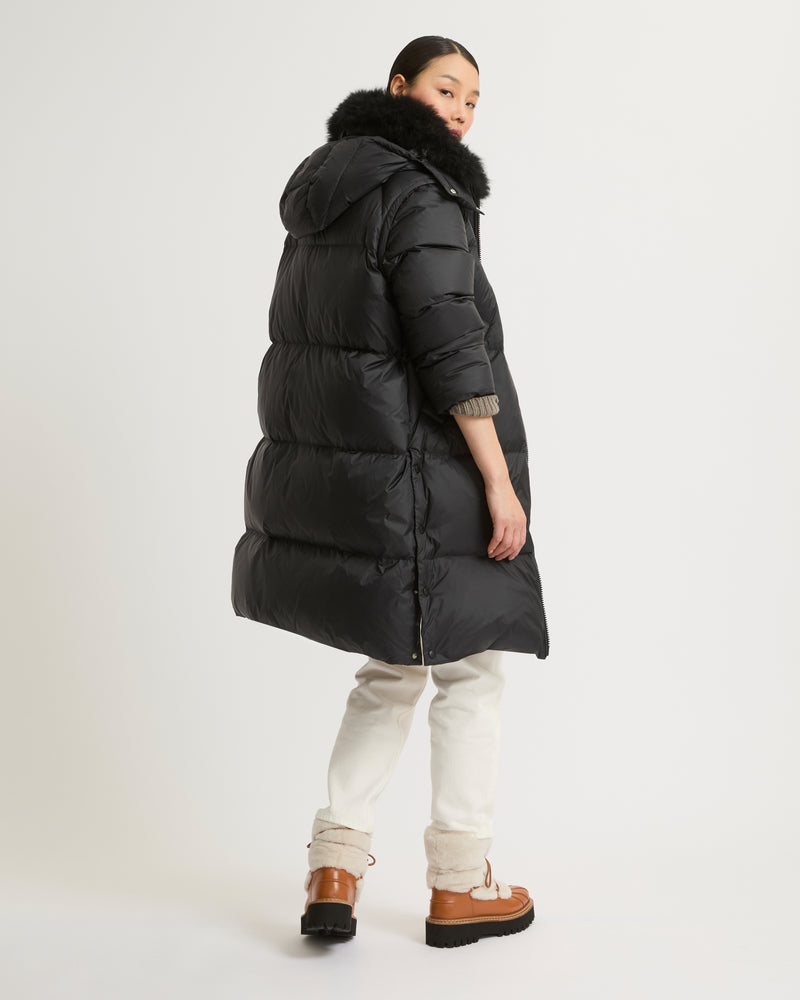 Long down jacket in water-repellent technical fabric with collar trim in fluffy lambswool - black - Yves Salomon