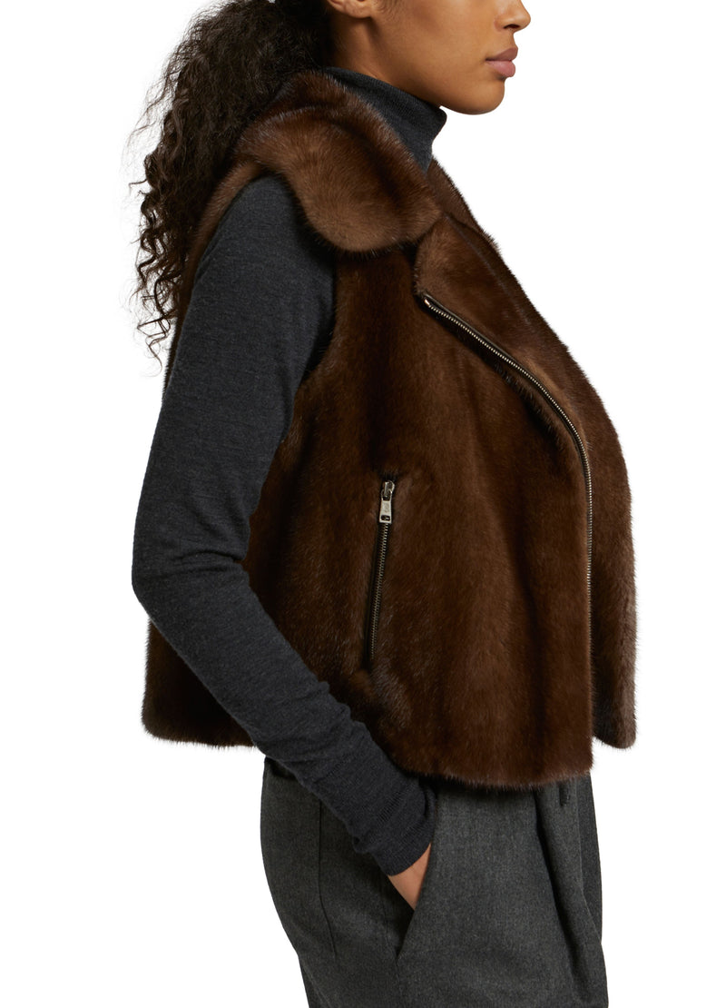 Short gilet in long-haired mink fur