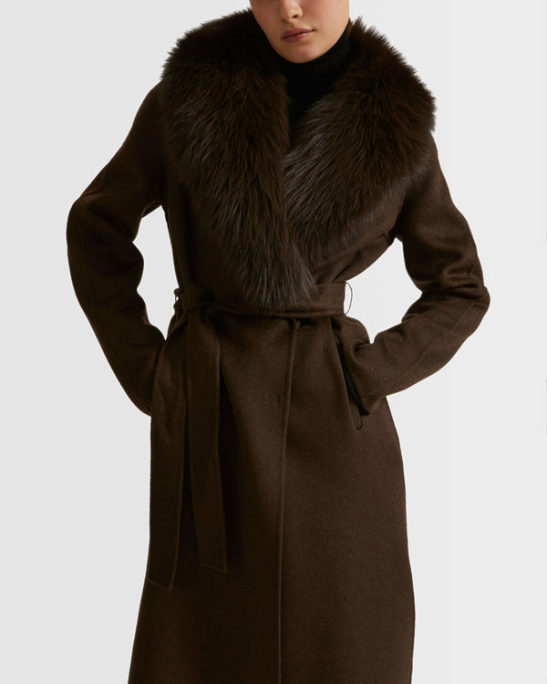 Belted coat in cashmere wool with fox fur collar and lapel