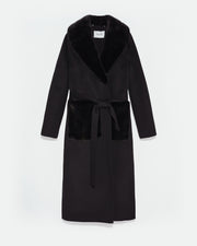 Belted coat in cashmere wool with mink fur collar and over-pockets