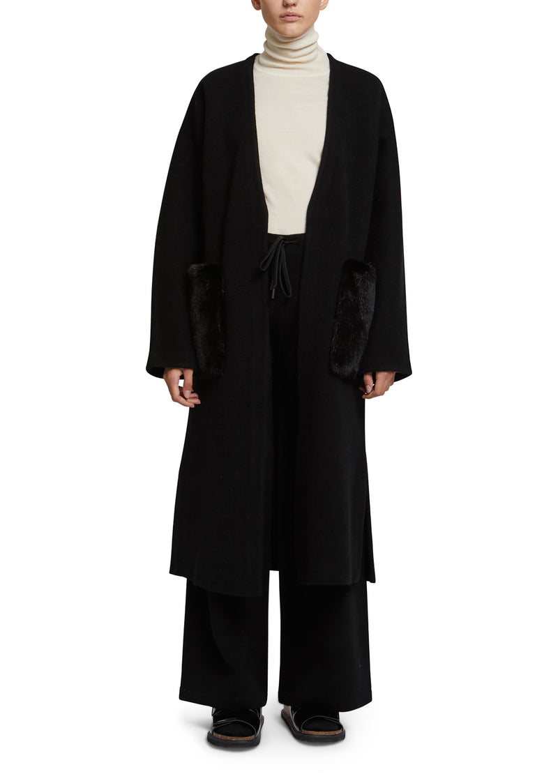 Long knit cardigan with mink fur over-pockets