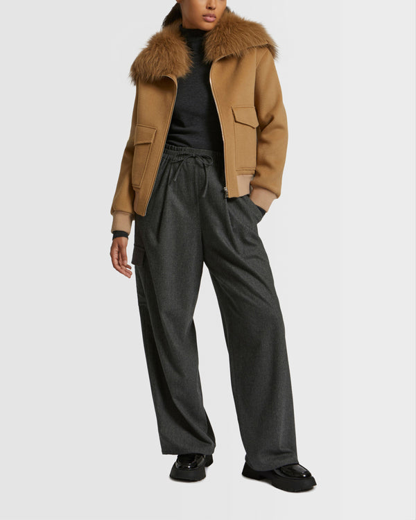 Cropped jacket in cashmere wool with fox fur collar