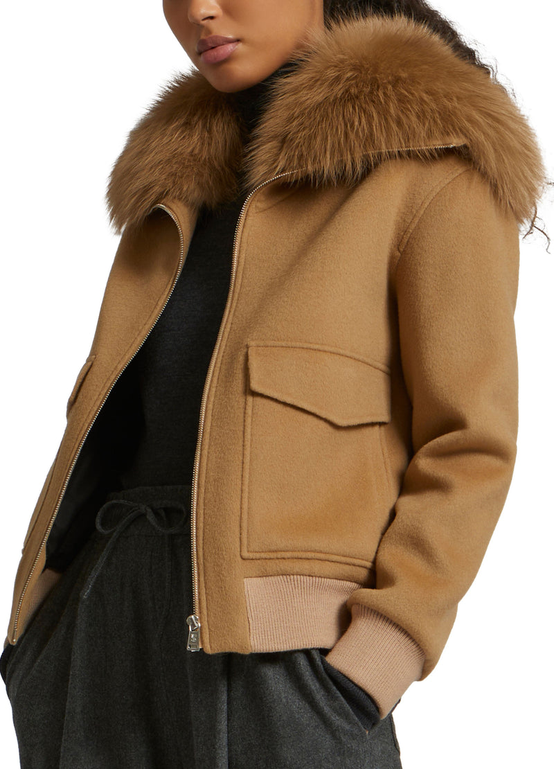 Cropped jacket in cashmere wool with fox fur collar