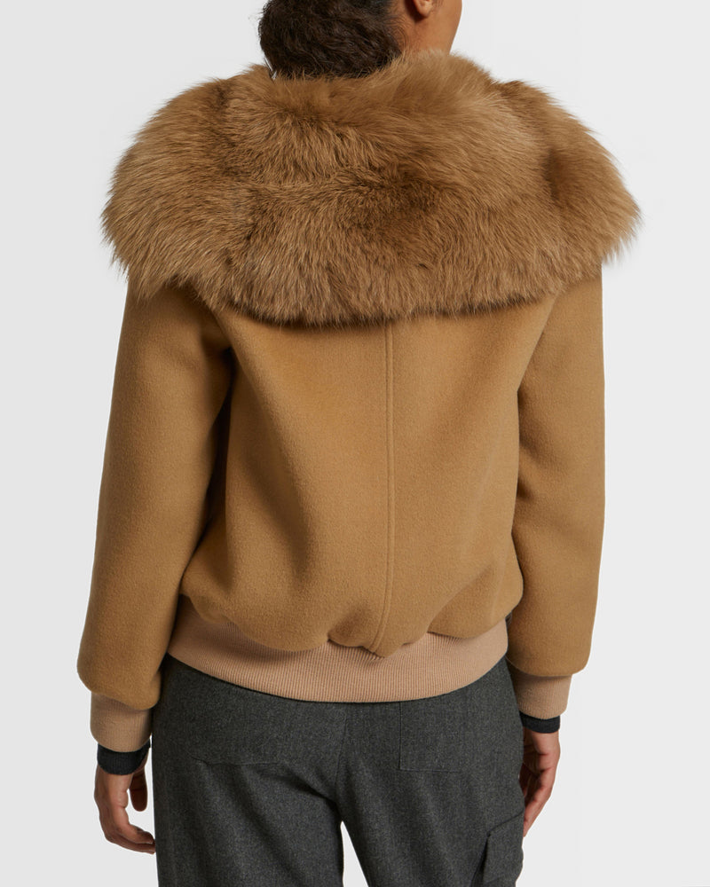 Cropped jacket in cashmere wool with fox fur collar