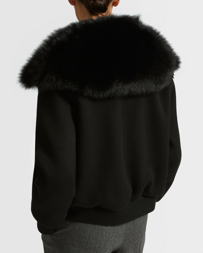 Cropped jacket in cashmere wool with fox fur collar