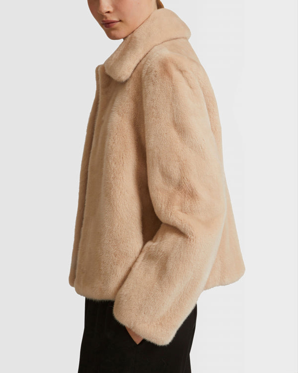 Short jacket in long-haired mink fur