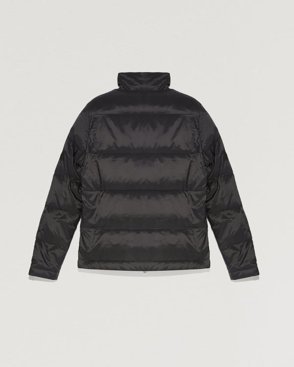 Short light down jacket