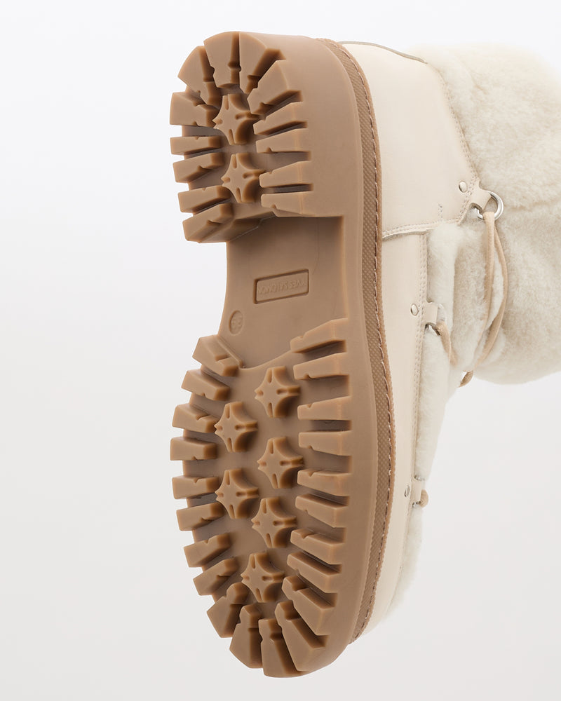 Lace-up mid-length shearling boots - white - Yves Salomon