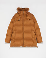 A line down jacket in water-repellent technical fabric with fluffy lambswool collar