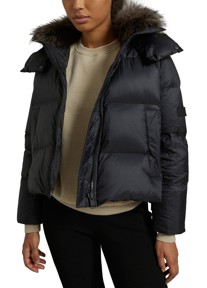 Short "A" line down jacket in water-repellent technical fabric with fox fur collar