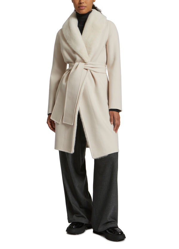 Cashmere wool coat with mink fur collar and facing