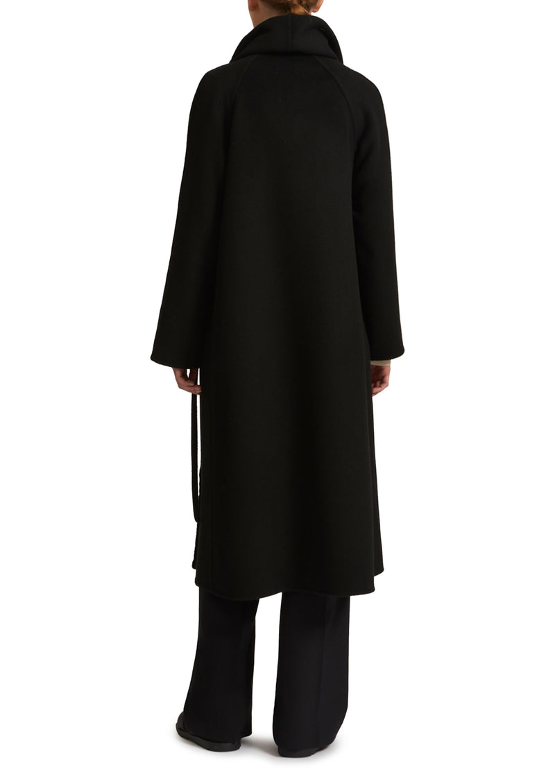 Cashmere wool coat with mink fur inner collar and facing