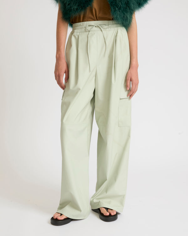 Cargo trousers in lamb leather