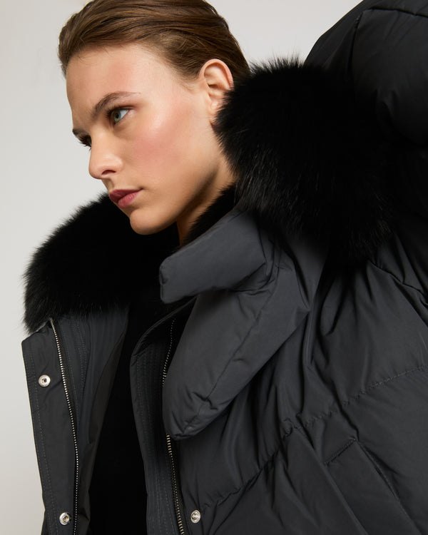 Boxy down jacket in waterproof technical fabric with fox fur collar - black - Yves Salomon