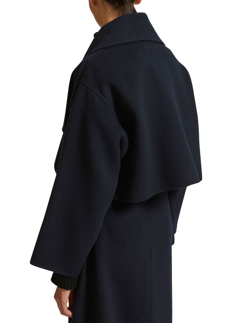 Cropped jacket in cashmere wool