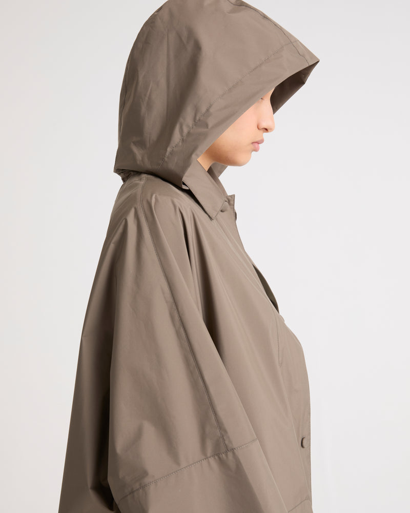 Technical fabric cape