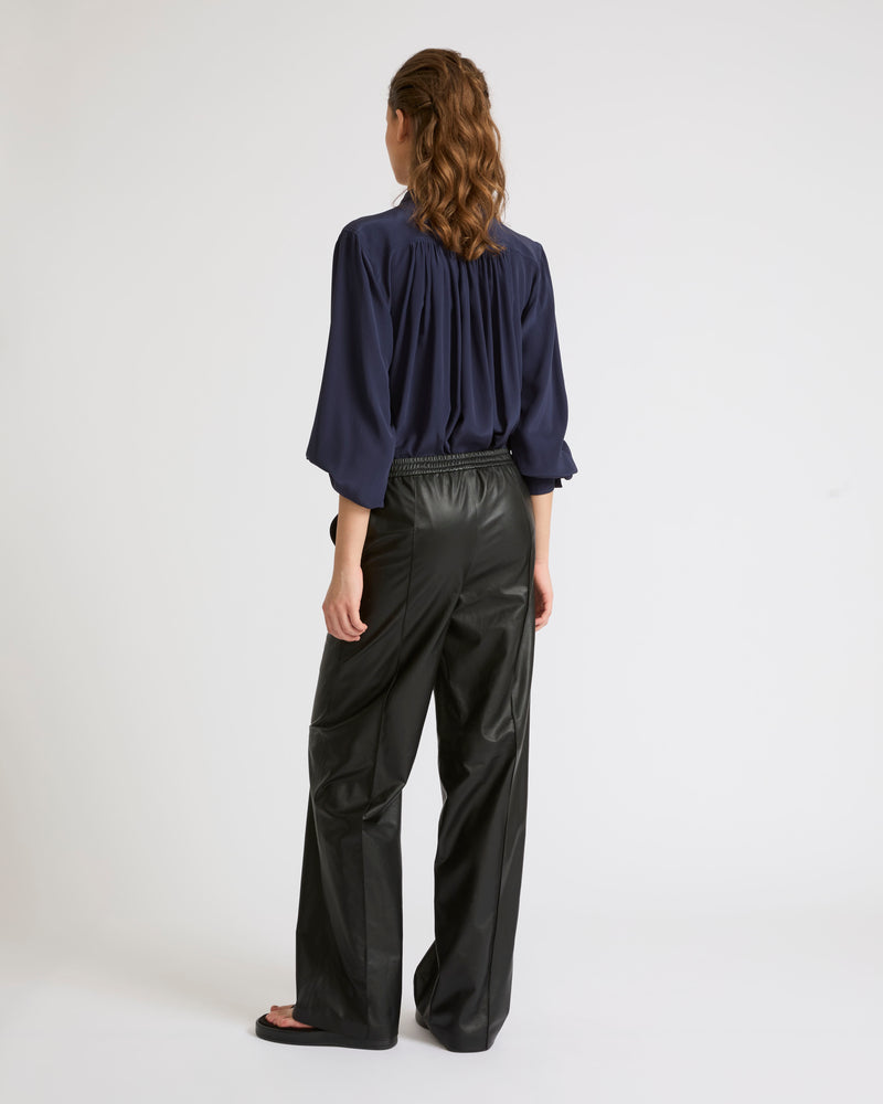 Fine lamb leather loose trousers